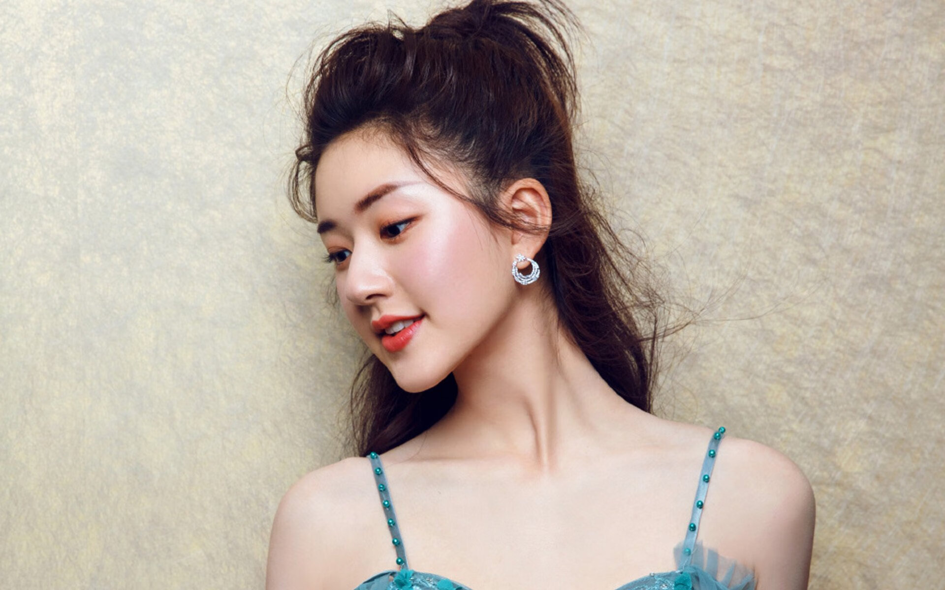 隐藏的连线,穆勒的防守哲学如何映照巴萨横扫荷兰的战术密码